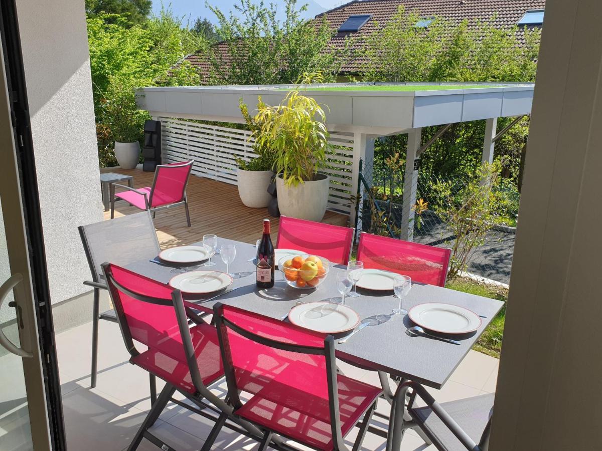 L'Appartement Jardin Avec Vue Montagnes Sévrier エクステリア 写真