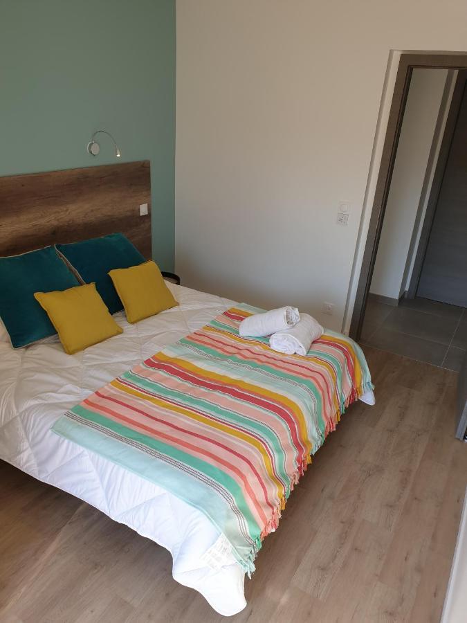 L'Appartement Jardin Avec Vue Montagnes Sévrier エクステリア 写真