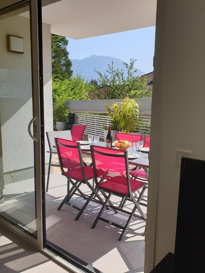 L'Appartement Jardin Avec Vue Montagnes Sévrier エクステリア 写真