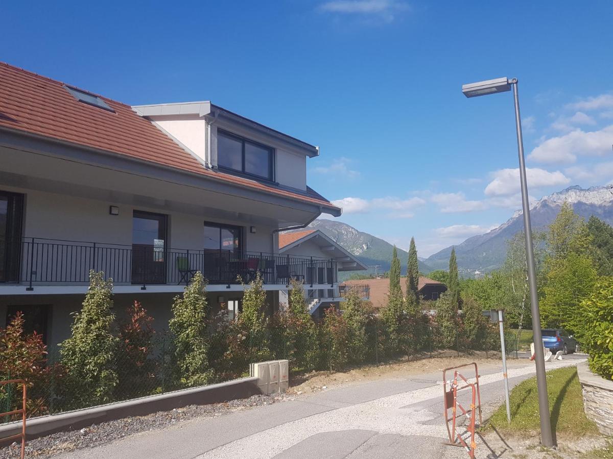 L'Appartement Jardin Avec Vue Montagnes Sévrier エクステリア 写真